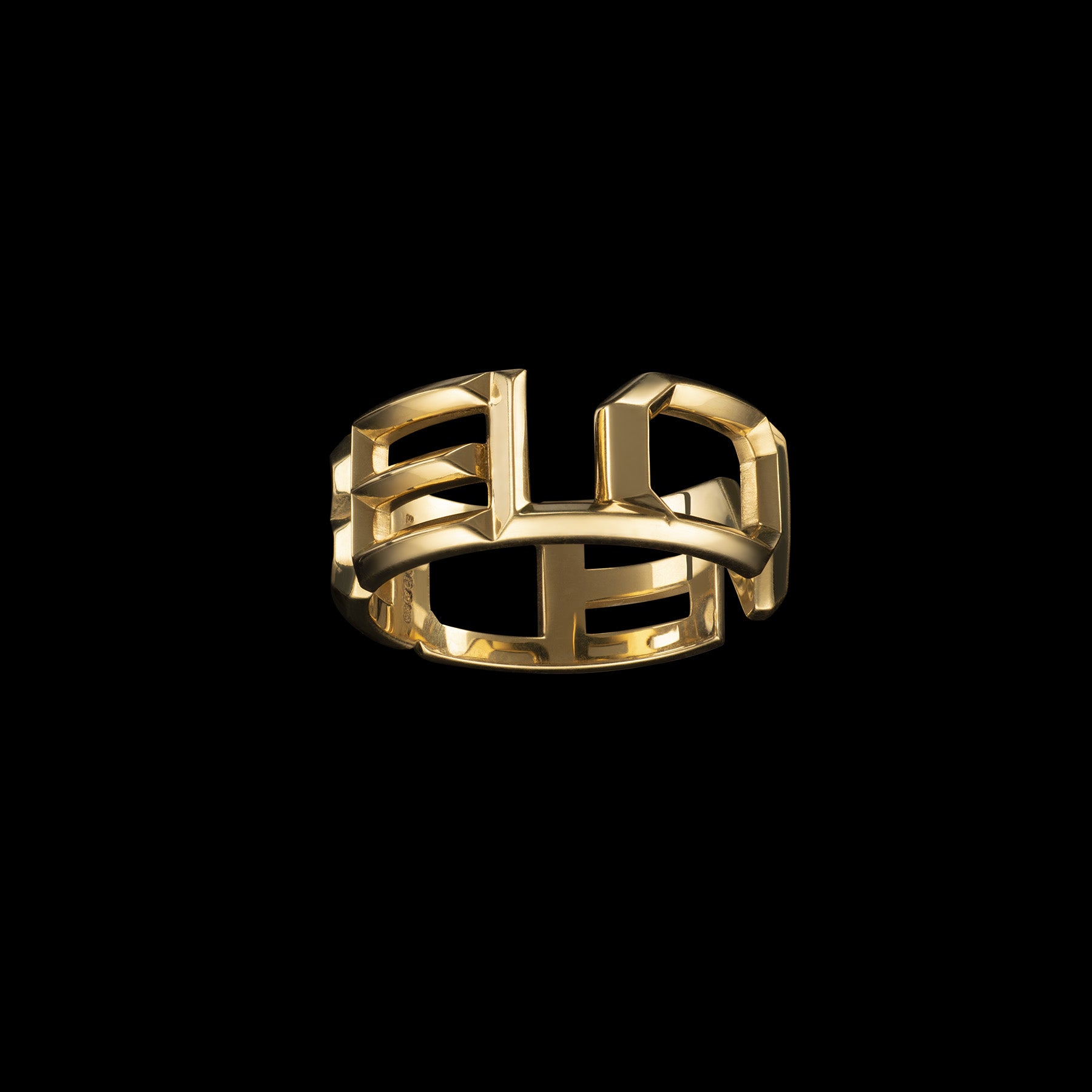 The ‘BELOVED’ ring by designer Solange Azagury-Partridge - 18 karat yellow gold form - front view 1