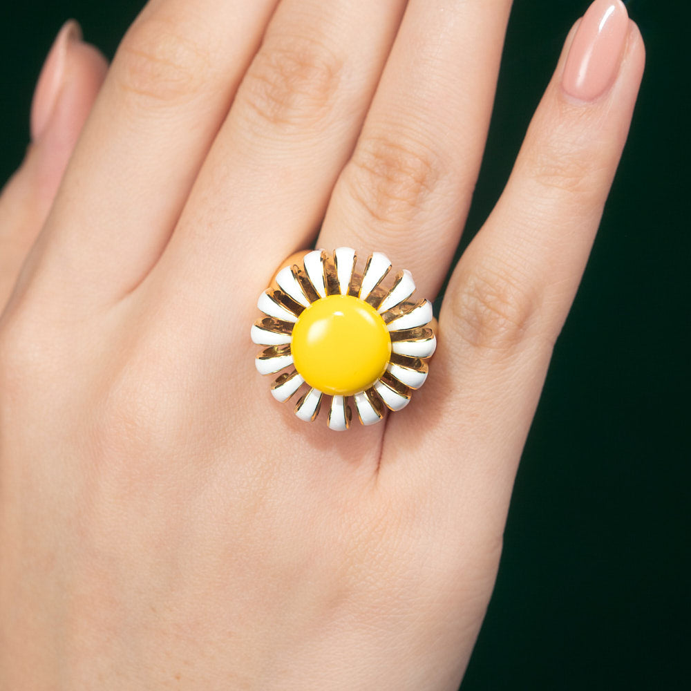 Daisy Enamel Ring