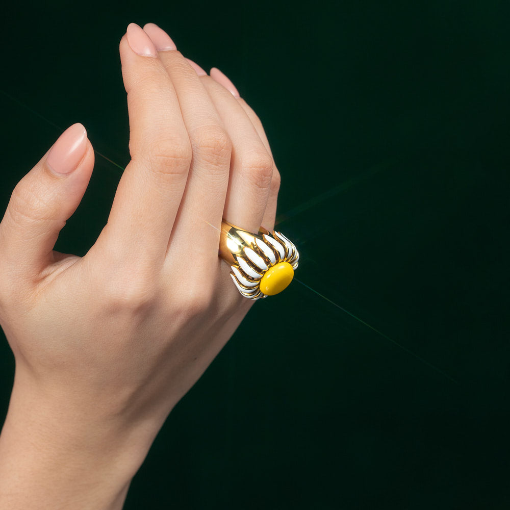 Daisy Enamel Ring