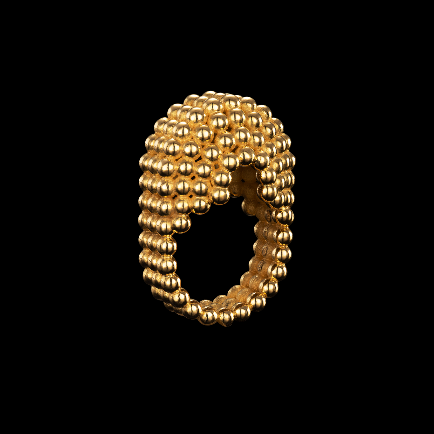 Goldenway ring by designer Solange Azagury-Partridge - 18 carat Yellow Gold - front view vertical.