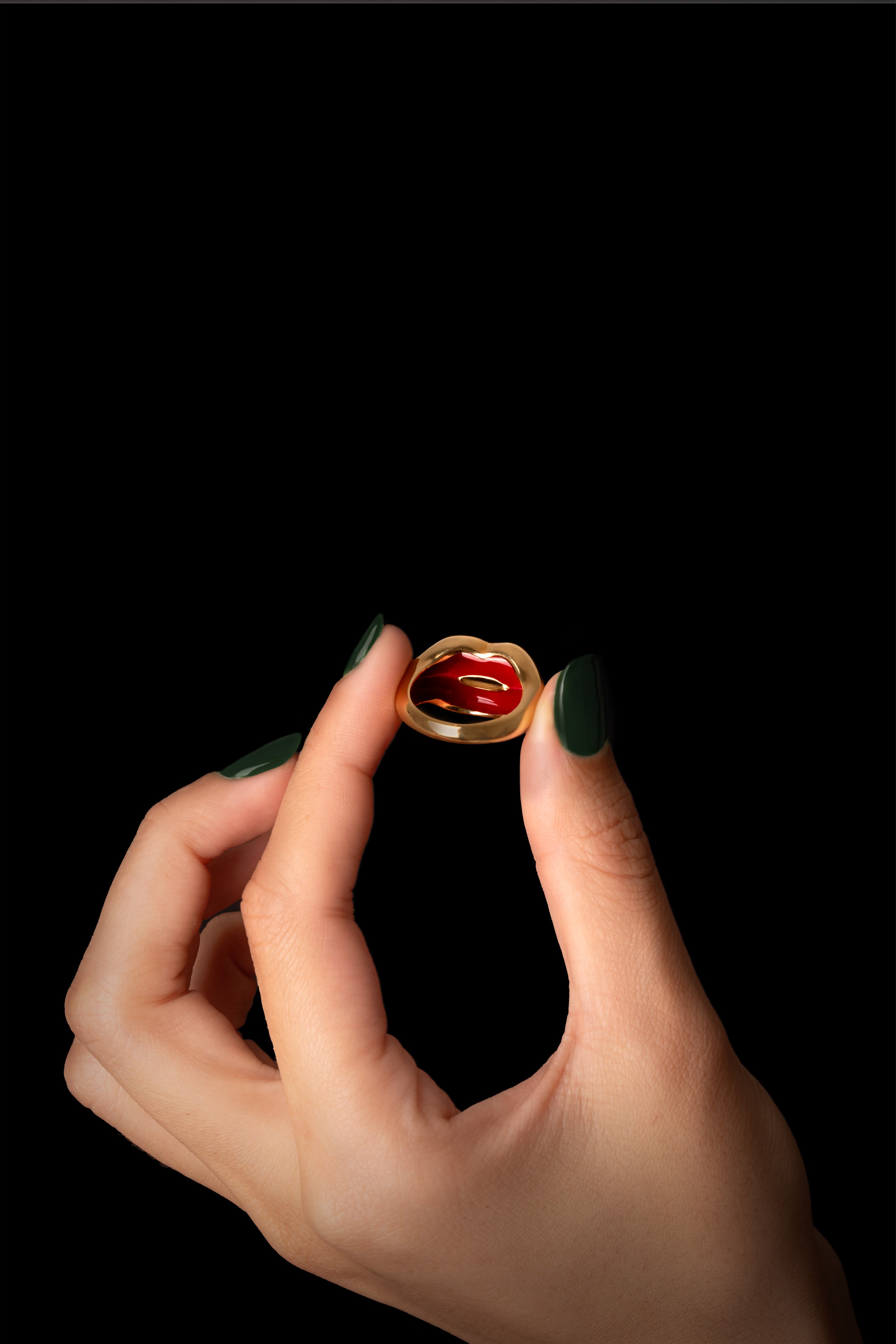Hotlips Ring