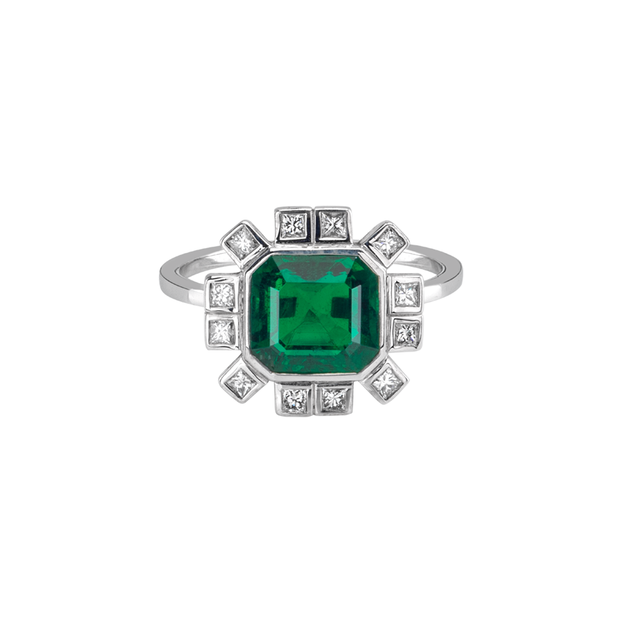 Milk Emerald Diamond Ring