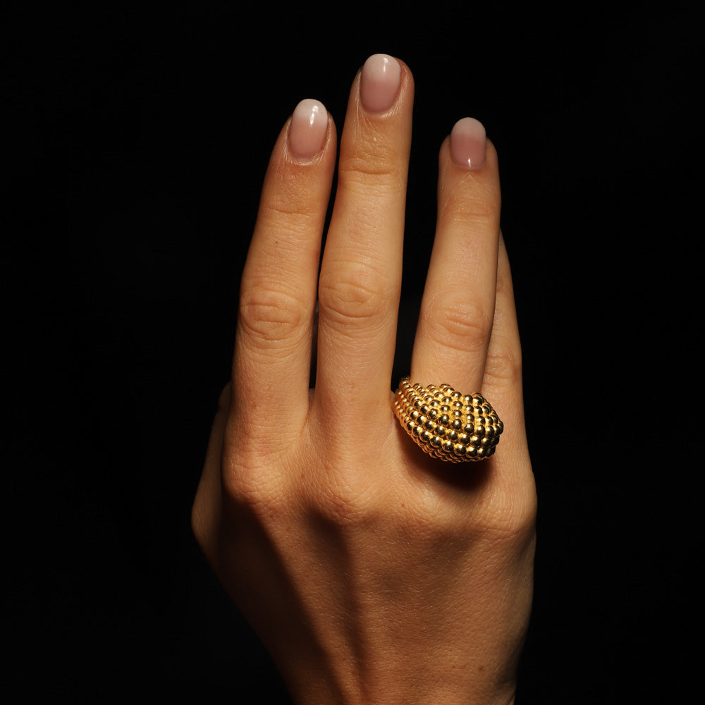 Goldenway ring by designer Solange Azagury-Partridge - 18 carat Yellow Gold - on model hand 2
