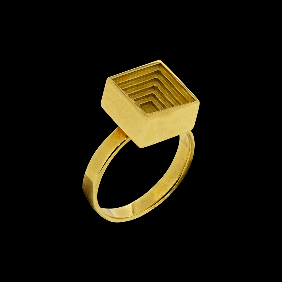 24:7 Square embossed Geometric Spinner Ring in 18 Karat Yellow Gold by Solange Azagury-Partridge