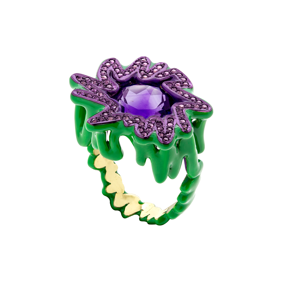 A green and purple scribbles ring composed of a centre round amethyst with amethyst pavé and purple lacquer surrounded in green ceramic plate and 18 karat yellow gold by Solange Azagury-Partridge