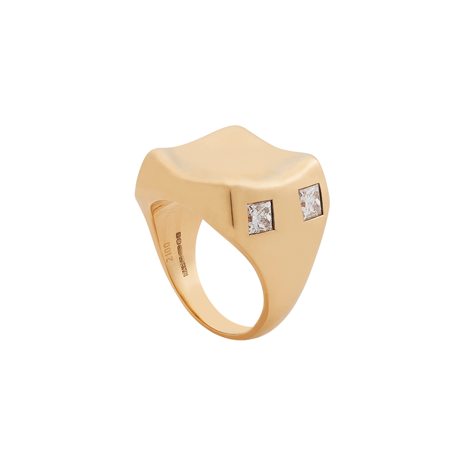 A square signet ring with concave top and princess cut diamonds in 18 karat yellow gold by Solange Azagury-Partridge
