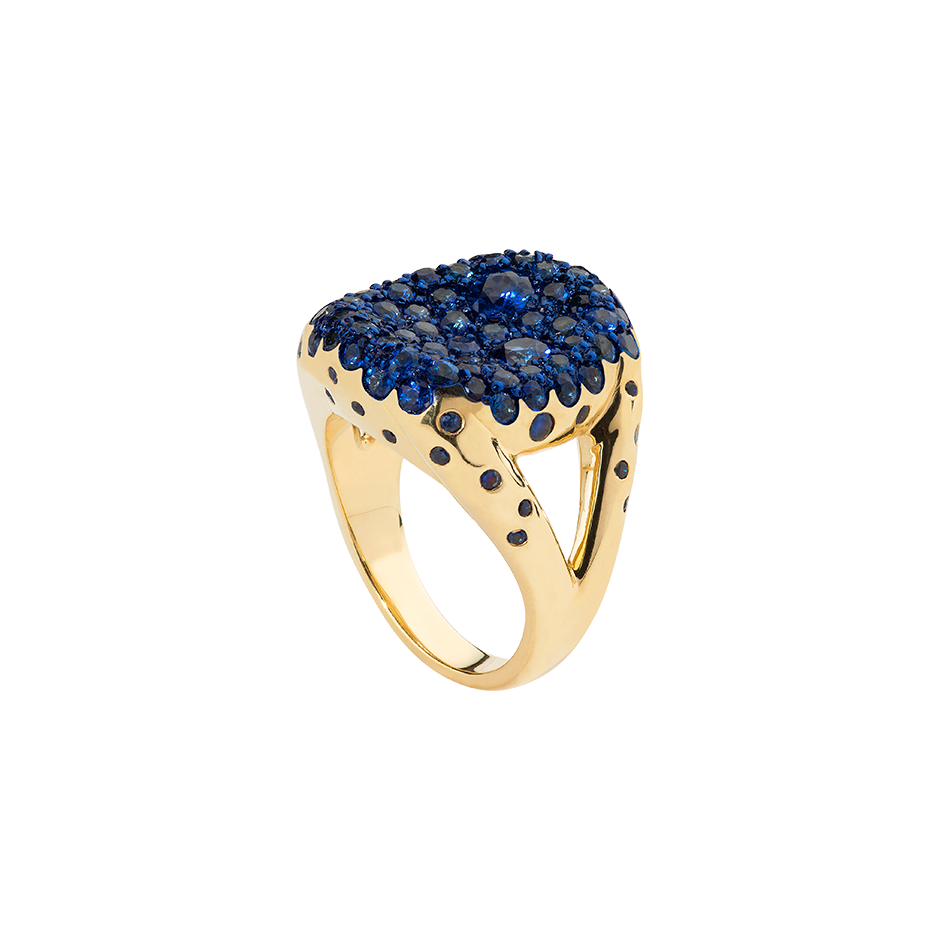 An 18 karat yellow gold ring with sapphires pavé on a concave top and blue ceramic plate by Solange Azagury-Partridge