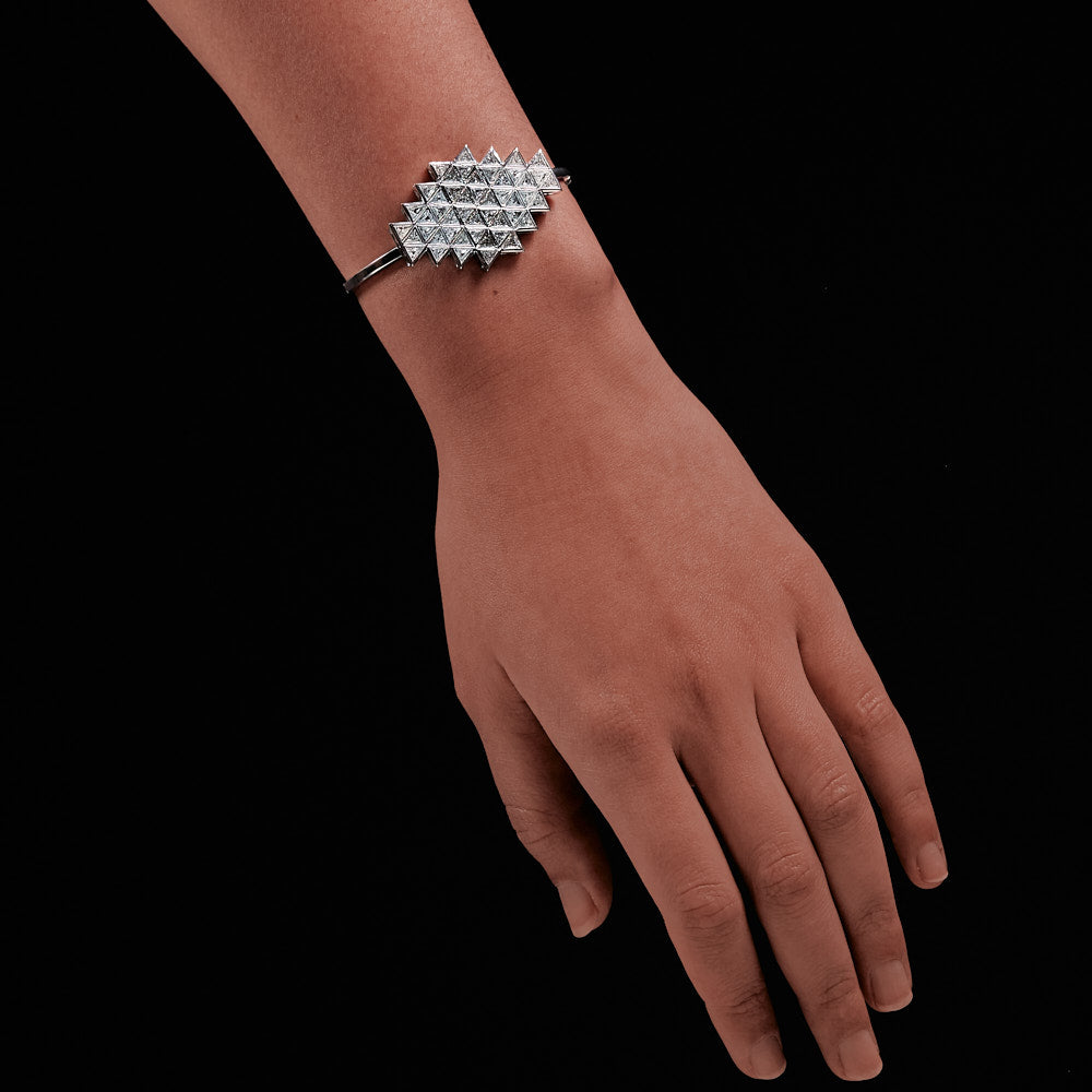 Zigurrat Bangle frontal on model