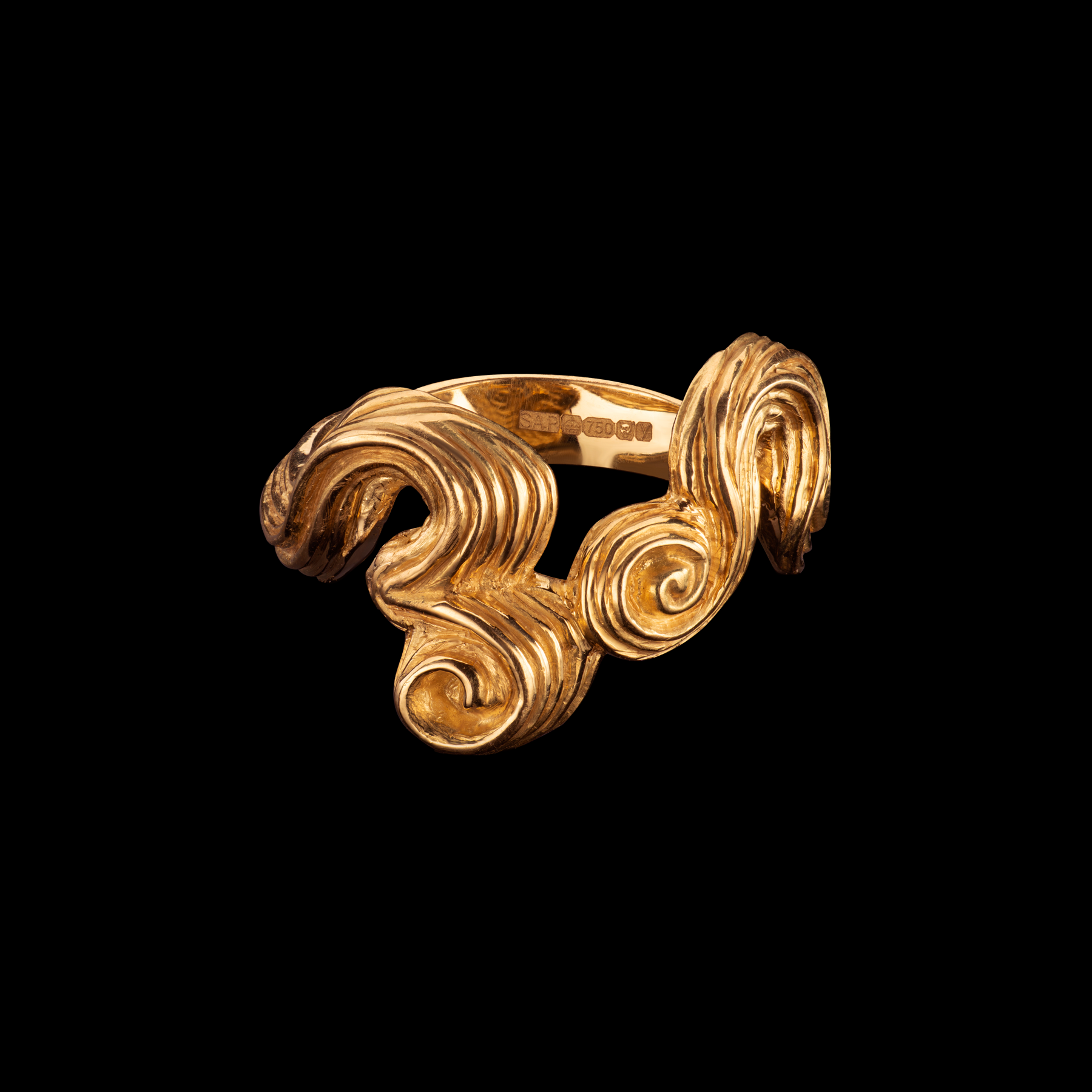 The lock ring by Solange Azagury-Partridge - 18 karat yellow gold form - front view 0