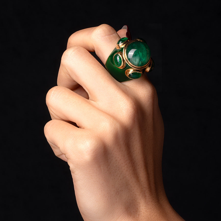 Popes Emerald Green Enamel Ring
