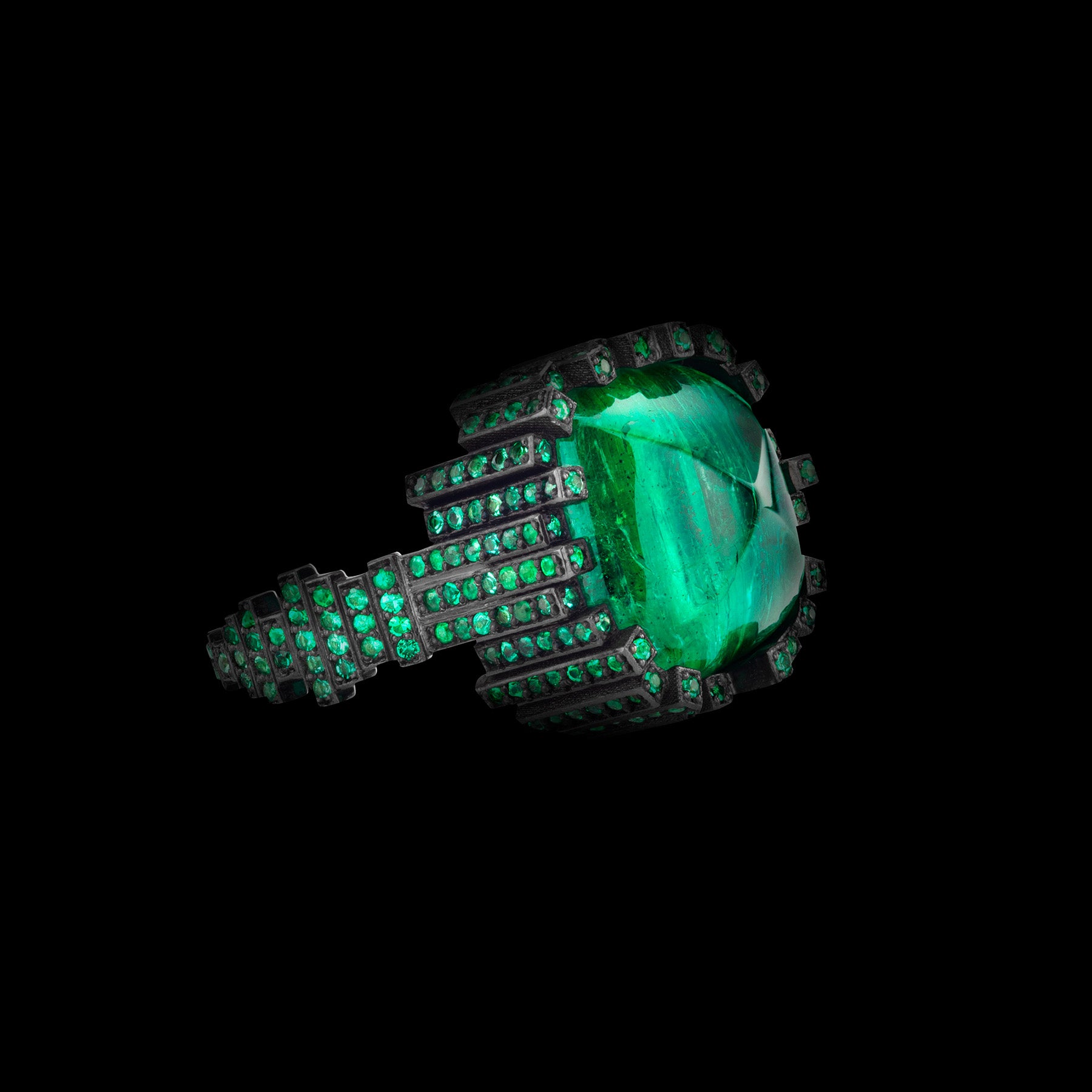 The Viridian Ring by designer Solange Azagury-Partridge - Blackened 18 carat White Gold and Emeralds - side view