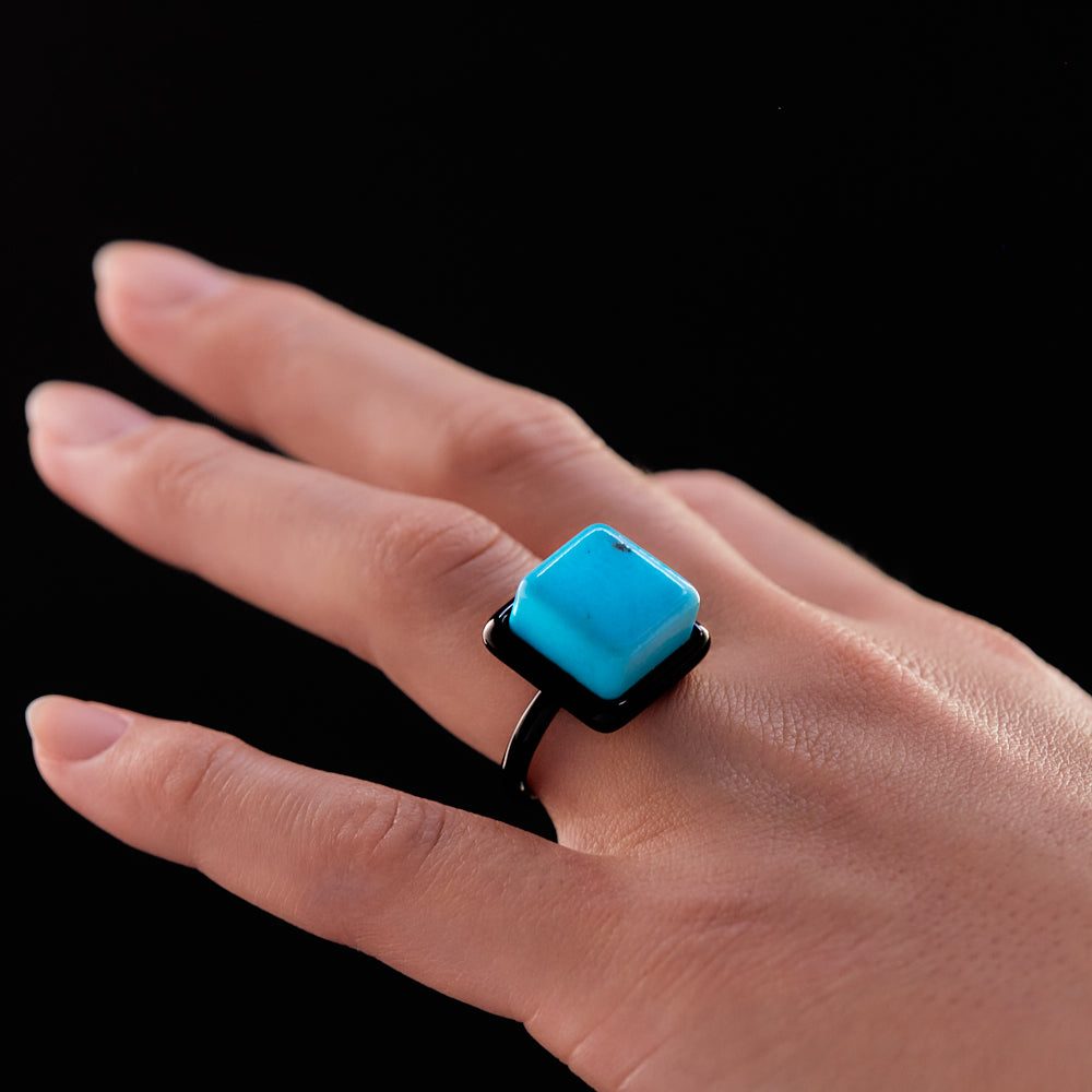 Colour Block Ring Polished Square Turquoise set in Black Lacquered 18 karat yellow gold by Solange Azagury-Partridge on hand