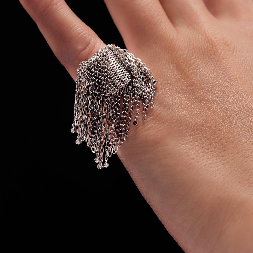 Fringe Ring 18K Gold and Diamonds by Solange Azagury-Partridge on hand